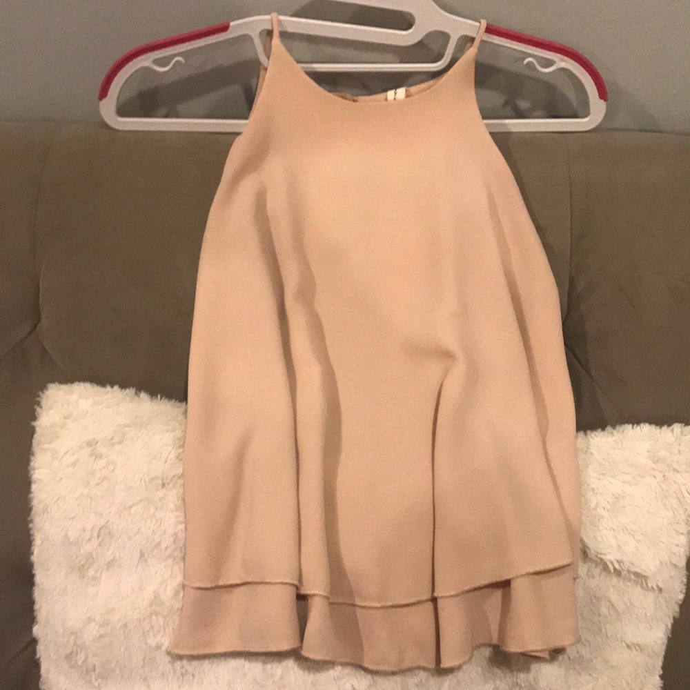 Tyche Size Small Tan Ruffle Flowy Top
